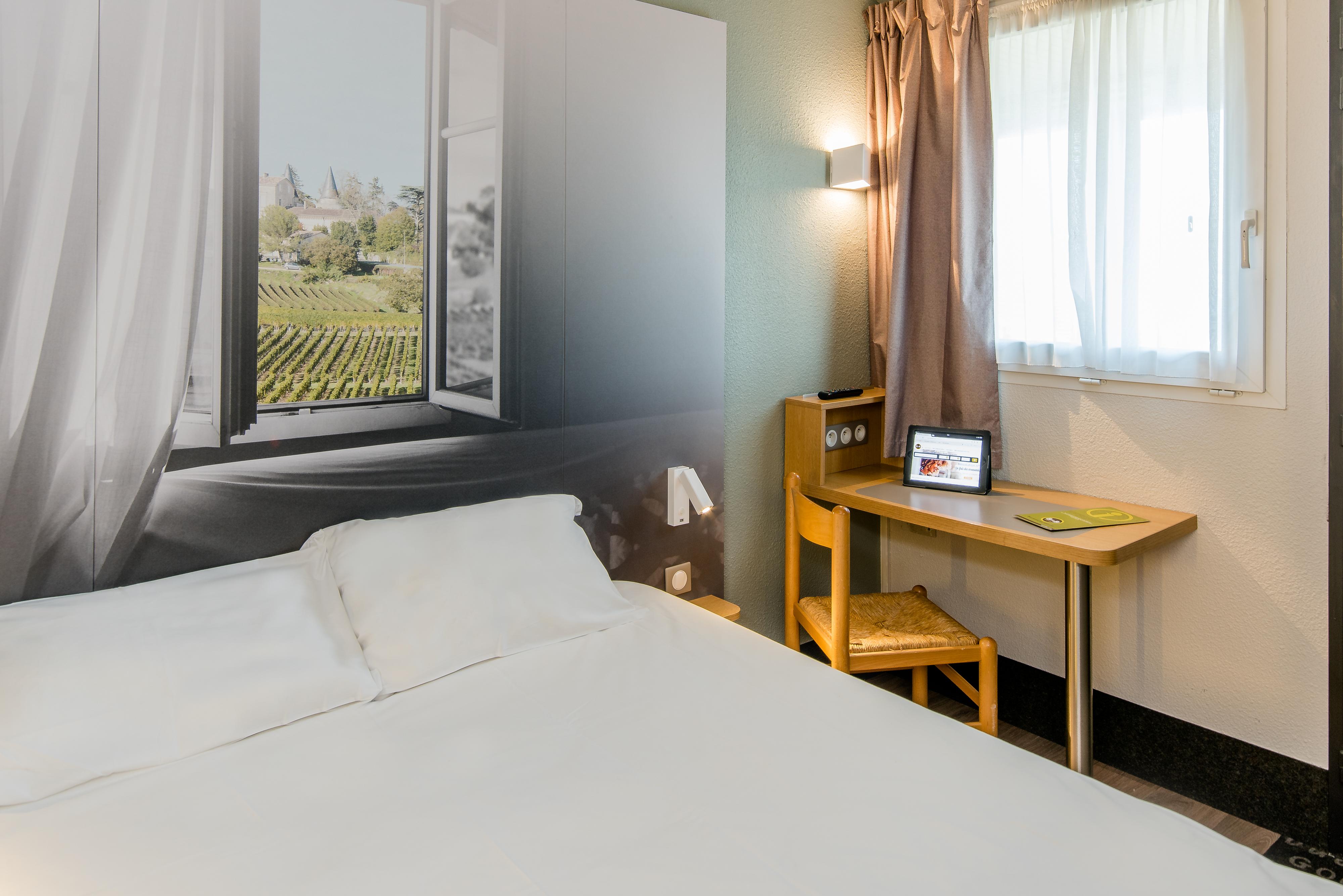 B&B Hotel Bordeaux Merignac Hotel De Ville Exterior photo