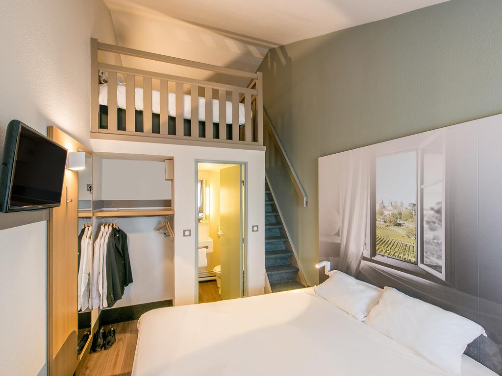 B&B Hotel Bordeaux Merignac Hotel De Ville Exterior photo
